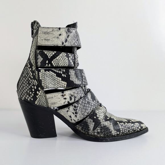 Jeffrey Campbell Caceres Multi-Buckle Snakeskin Leather Ankle Boots 6.5 Gray - Picture 8 of 16